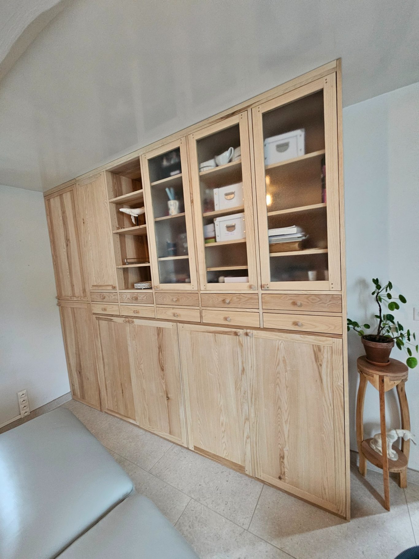Meuble de salon sur mesure en Frêne